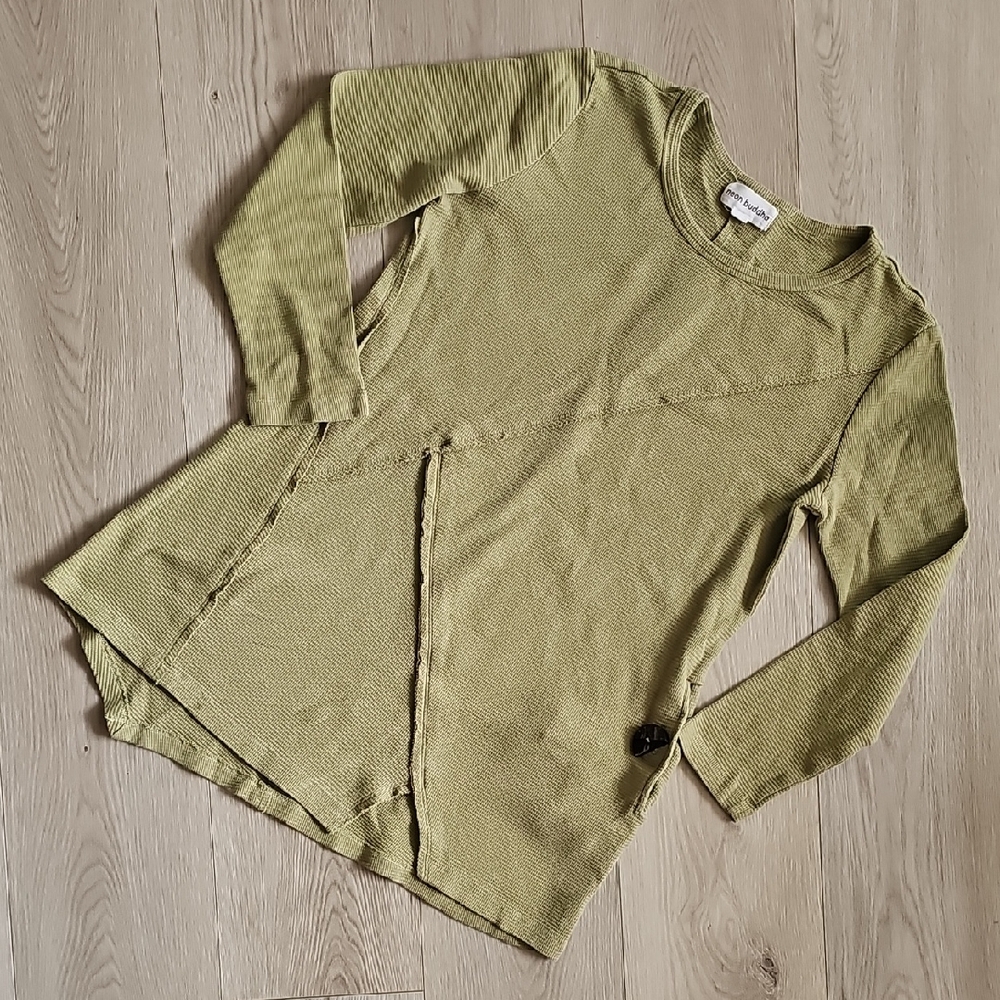 Neon Buddha Waffle Cotton Asymmetrical Hem Green Boho Longsleeve, Small